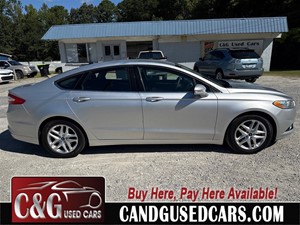 Picture of a 2013 Ford Fusion SE