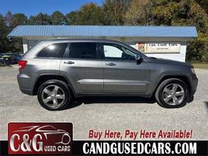 Picture of a 2013 Jeep Grand Cherokee Overland 2WD