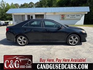 Picture of a 2012 Toyota Camry SE V6