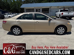 2011 Toyota Camry SE 6-Spd AT for sale by dealer