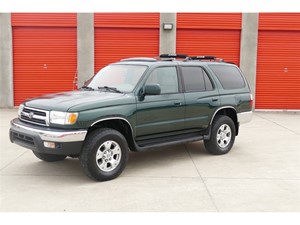 Picture of a 1999 Toyota 4Runner SR5 4WD