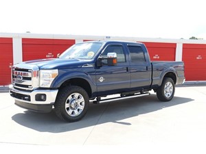 Picture of a 2015 Ford F-250 SD Lariat Crew Cab 4WD