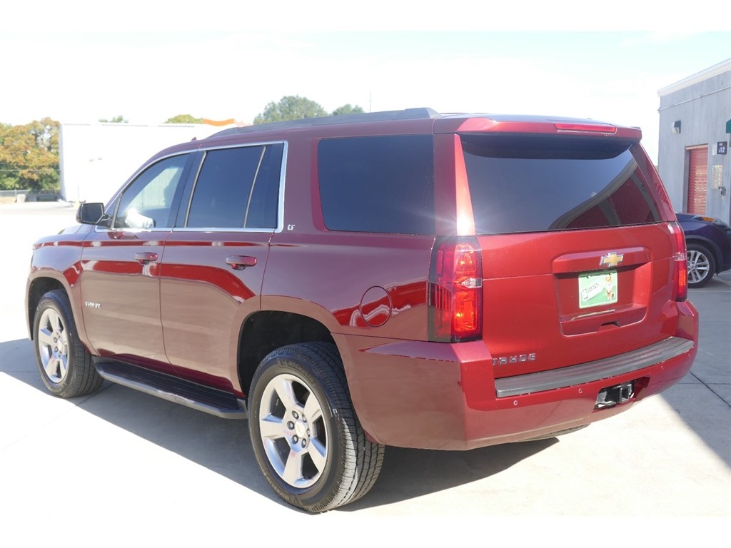 2018 Chevrolet Tahoe LT photo 10