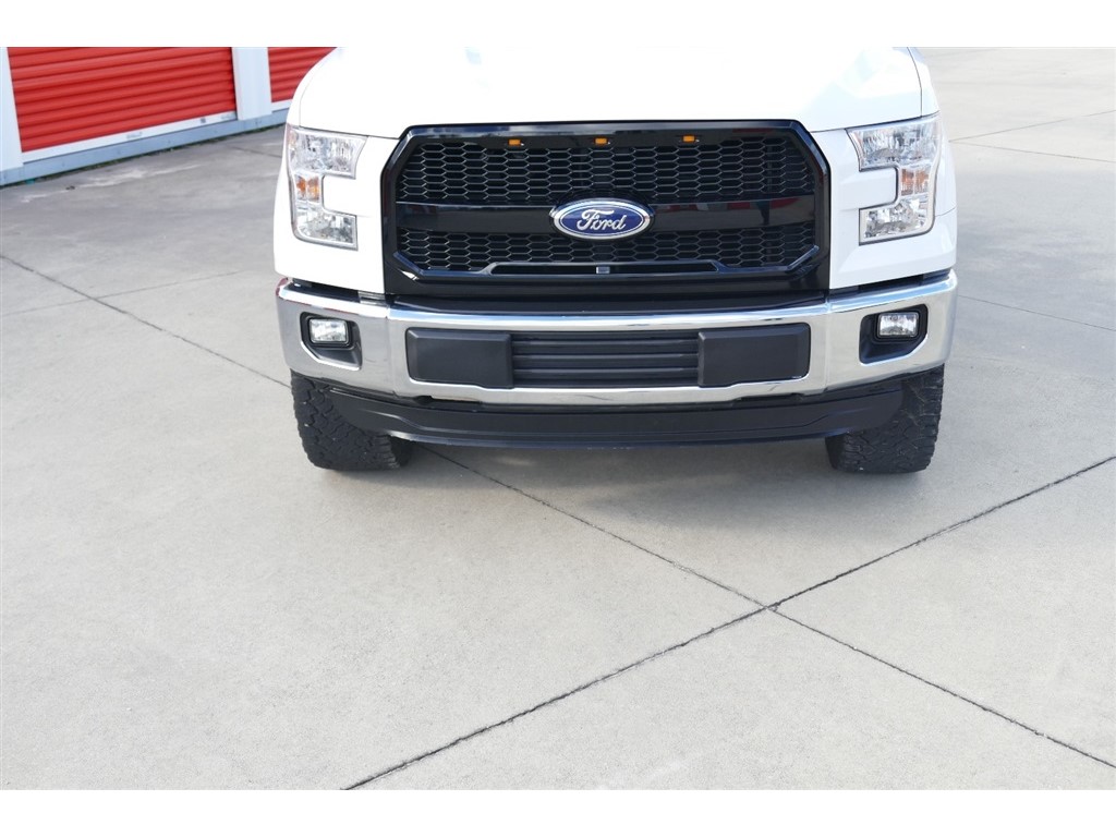 2015 Ford F-150 XLT photo 5