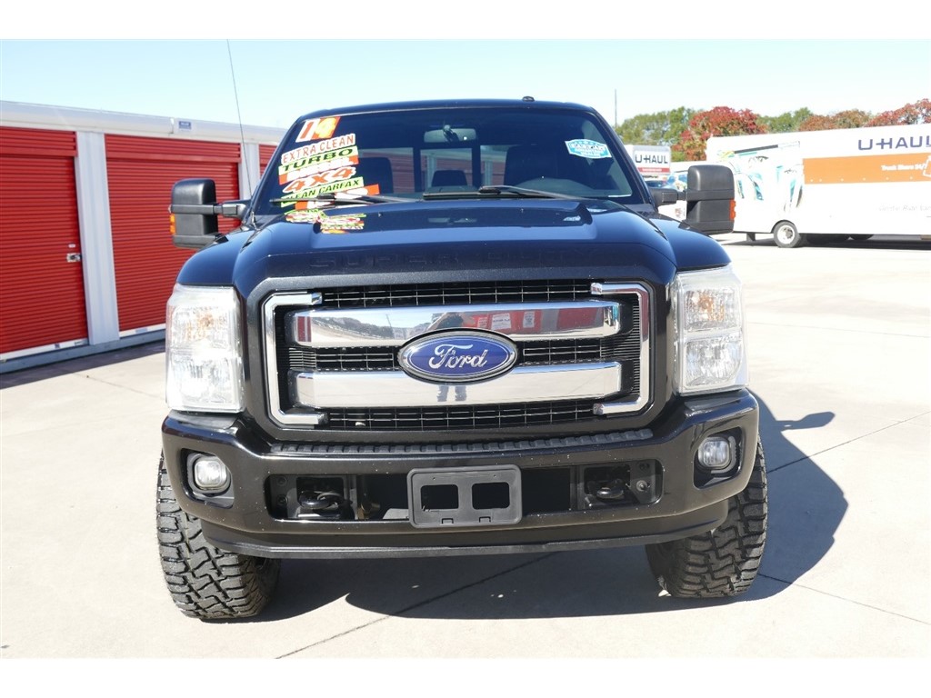 2014 Ford F-250 Super Duty Lariat photo 3