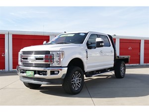 Picture of a 2019 Ford F-250 SD Lariat Crew Cab 4WD