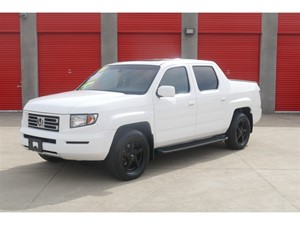 Picture of a 2008 Honda Ridgeline RTL w/ Moonroof & Navigation