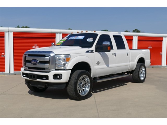 Ford F-350 SD King Ranch Crew Cab 4WD in Fayetteville
