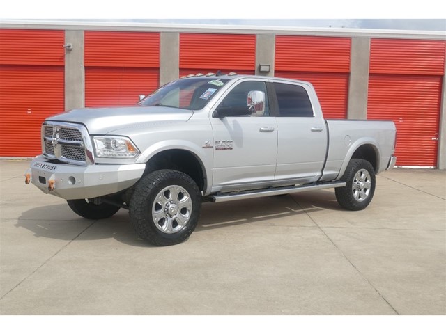 RAM 2500 Laramie Crew Cab SWB 4WD in Fayetteville