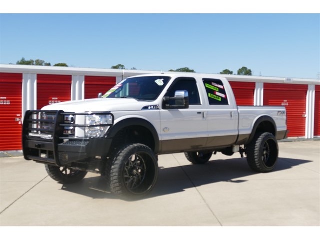 Ford F-350 SD King Ranch Crew Cab 4WD in Fayetteville
