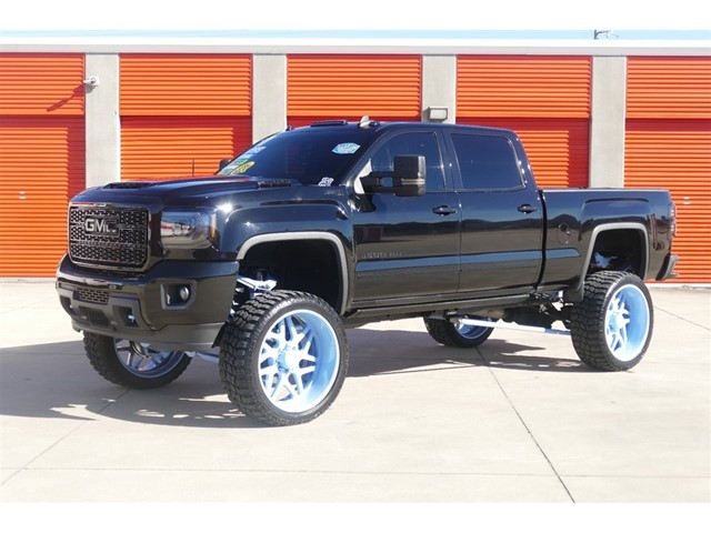 GMC Sierra 3500HD SLE Crew Cab 4WD in Fayetteville