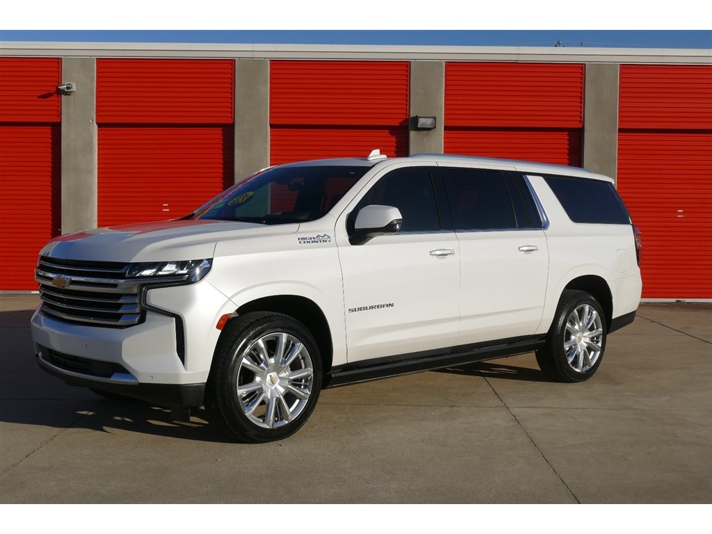 2021 Chevrolet Suburban High Country's photo
