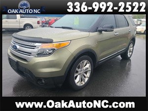Picture of a 2012 FORD EXPLORER XLT 3rd Row! 2 Owner! Nice!