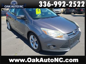 Picture of a 2014 FORD FOCUS SE 2 Owner! Great MPGs!