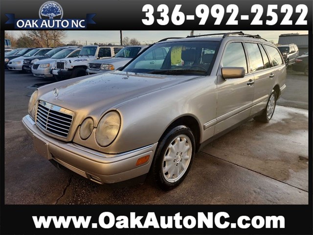 MERCEDES-BENZ E-CLASS E320 3rd Row! NICE! CLEAN! in Kernersville