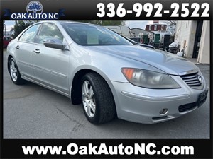 Picture of a 2005 ACURA RL CHEAP!