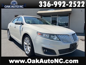 Picture of a 2009 LINCOLN MKS