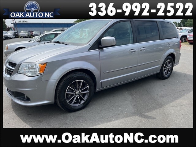 DODGE GRAND CARAVAN SXT in Kernersville
