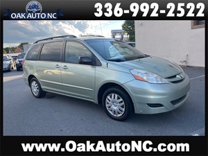 Picture of a 2006 TOYOTA SIENNA CE