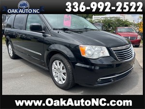 Picture of a 2014 CHRYSLER TOWN & COUNTRY TOURING