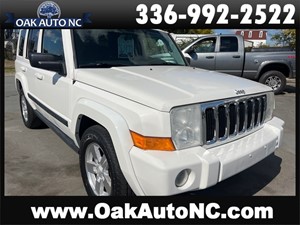 Picture of a 2008 JEEP COMMANDER SPORT