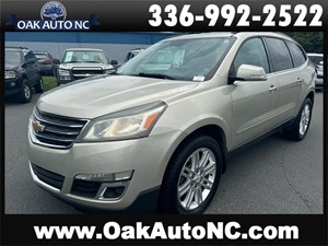 Picture of a 2014 CHEVROLET TRAVERSE LT