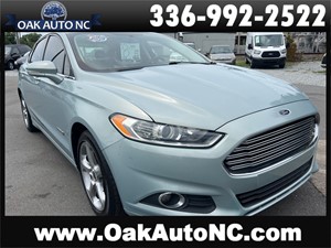 Picture of a 2014 FORD FUSION SE HYBRID