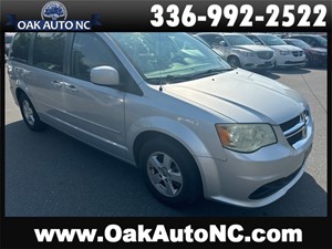 Picture of a 2012 DODGE GRAND CARAVAN SXT