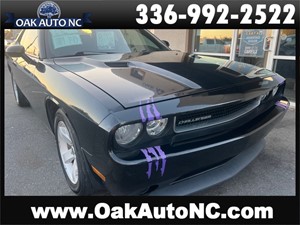 Picture of a 2012 DODGE CHALLENGER SXT