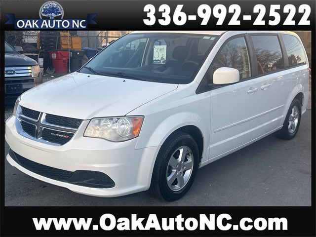 DODGE GRAND CARAVAN SXT in Kernersville