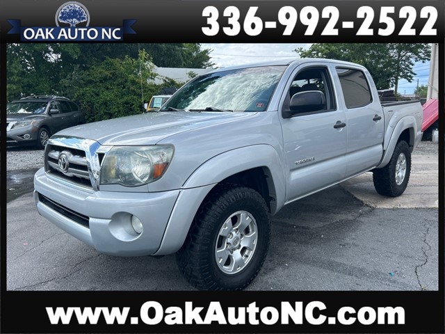 TOYOTA TACOMA DOUBLE CAB in Kernersville