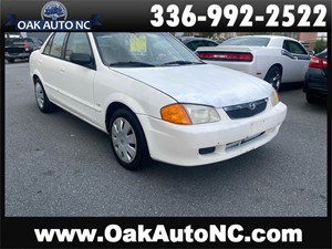 Picture of a 2000 MAZDA PROTEGE DX