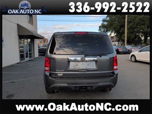 Picture of a 2013 HONDA PILOT EX