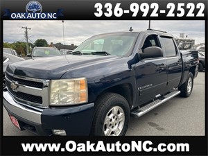 Picture of a 2007 CHEVROLET SILVERADO 1500 LT