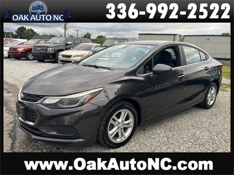 2017 CHEVROLET CRUZE LT