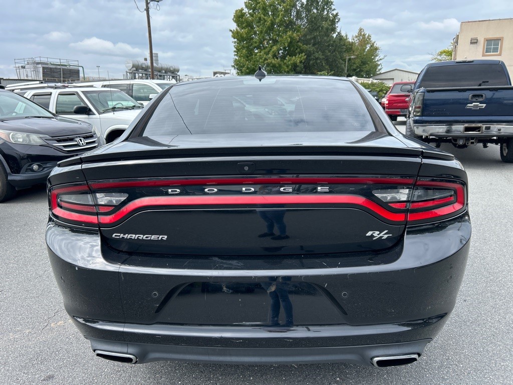 2015 Dodge Charger R/T photo 6