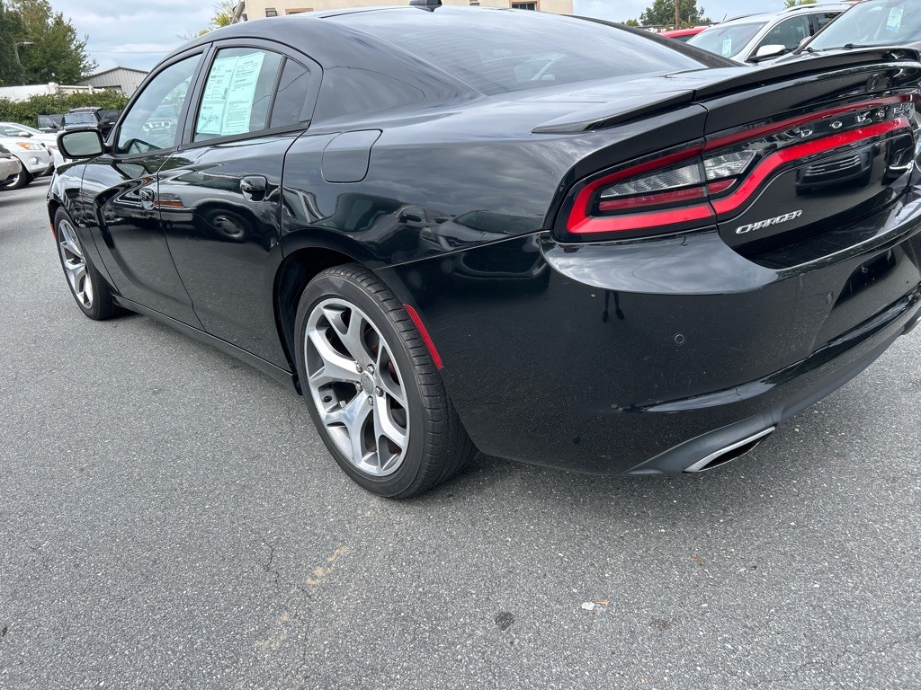 2015 Dodge Charger R/T photo 7