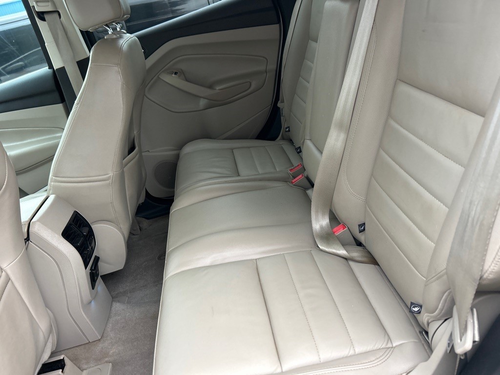 2014 Ford Escape Titanium photo 11