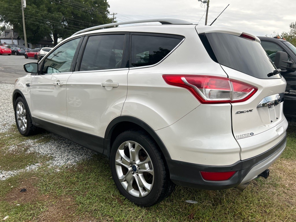 2014 Ford Escape Titanium photo 5
