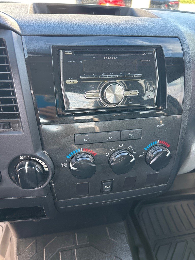 2012 Toyota Tundra Double Cab SR5 photo 14
