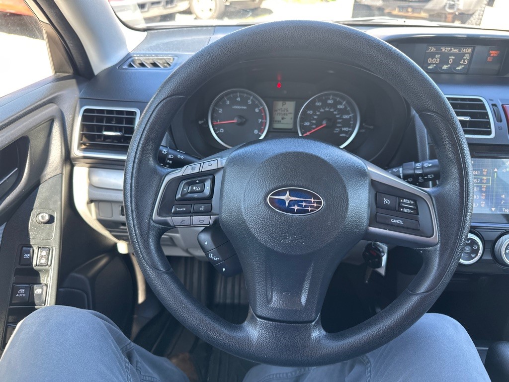 2016 Subaru Forester 2.5i Premium photo 13