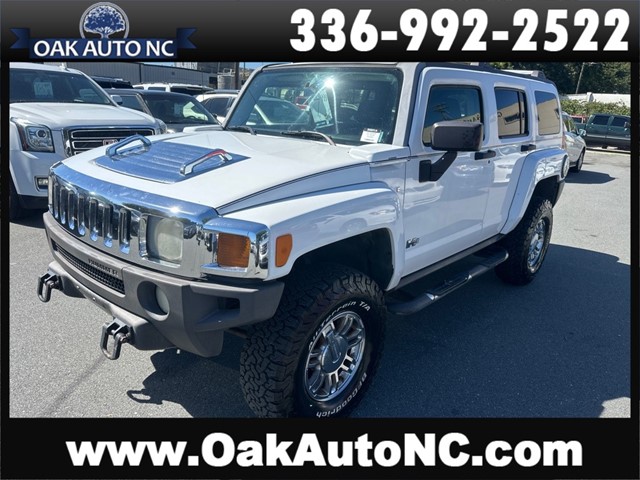 HUMMER H3 in Kernersville
