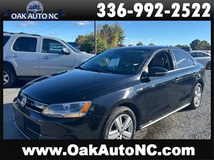 2013 VOLKSWAGEN JETTA SEL HYBRID for sale by dealer