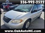 2006 Chrysler Town & Country Pic 2556_V202602150332500000