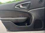 2016 Chrysler 200 Pic 2556_V20260508033152000210