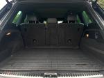 2014 Volkswagen Touareg-R Line Pic 2556_V20260523033152000010