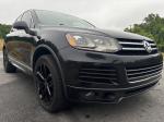 2014 Volkswagen Touareg-R Line Pic 2556_V2026052303315200007