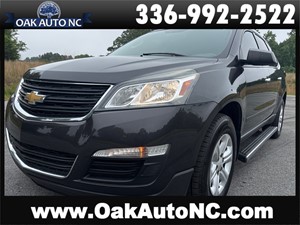 2017 CHEVROLET TRAVERSE LS