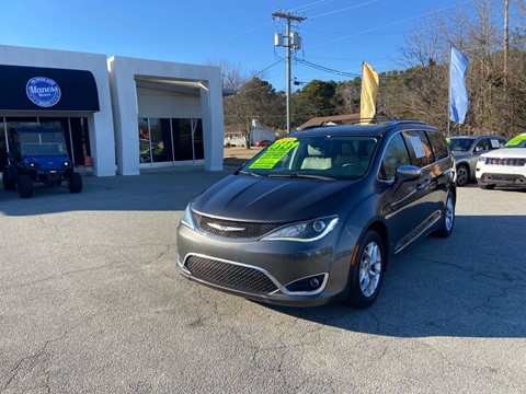 2019 CHRYSLER PACIFICA LIMITED