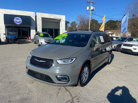 2022 CHRYSLER PACIFICA TOURING L